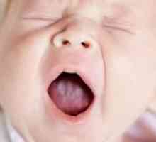 Bela prevleka na otrokovem jeziku: glavni razlogi za videz