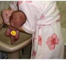 Kako pranje pod pipa novorojenček