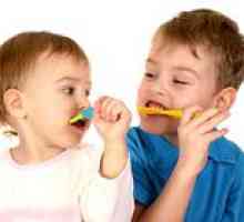 Kdaj naj otroka začne zobati zobe in kako pravilno narediti