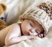 Ali lahko novorojenček spi na trebuhu ali ne?