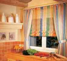 Rimske zavese v notranjosti kuhinje: fotografija