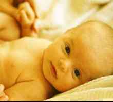 Žolčnica pri novorojenčkih: vzroki za nastanek, zdravljenje in posledice