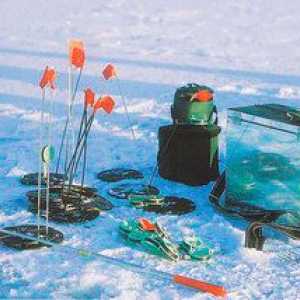 Kaj potrebujete za zimski ribolov začetnikov ribič?
