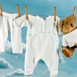 Kako oprati oblačila novorojenčkov in drugih otroških stvari?