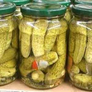 Preprosti recepti za kisle kumarice za zimo
