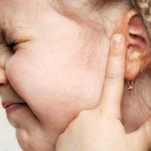 Simptomi in zdravljenje otitisa pri otrocih