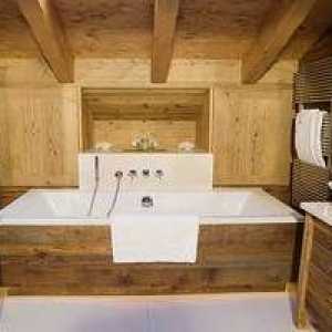 Zasnova kopalnice v leseni hiši: priporočila in fotografije