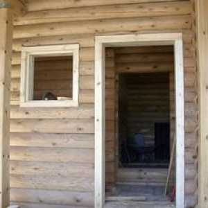 Kako namestiti vrata v leseni hiši