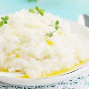 Kako kuhati rižev kašo na mleko ali vodo
