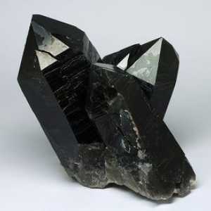 Stone morion: lastnosti čarobnega črnega kristala
