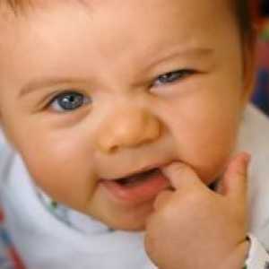 Runny nos z zamašitvijo pri otrocih