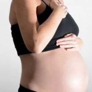 Zakaj je prsni koš boli med nosečnostjo in kaj naj storim?