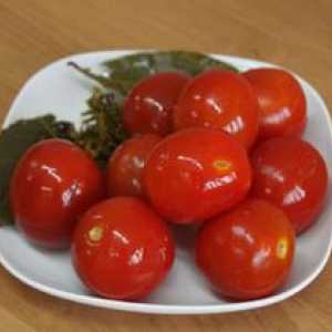 Recepti soljenih paradižnikov in značilnosti kumaric